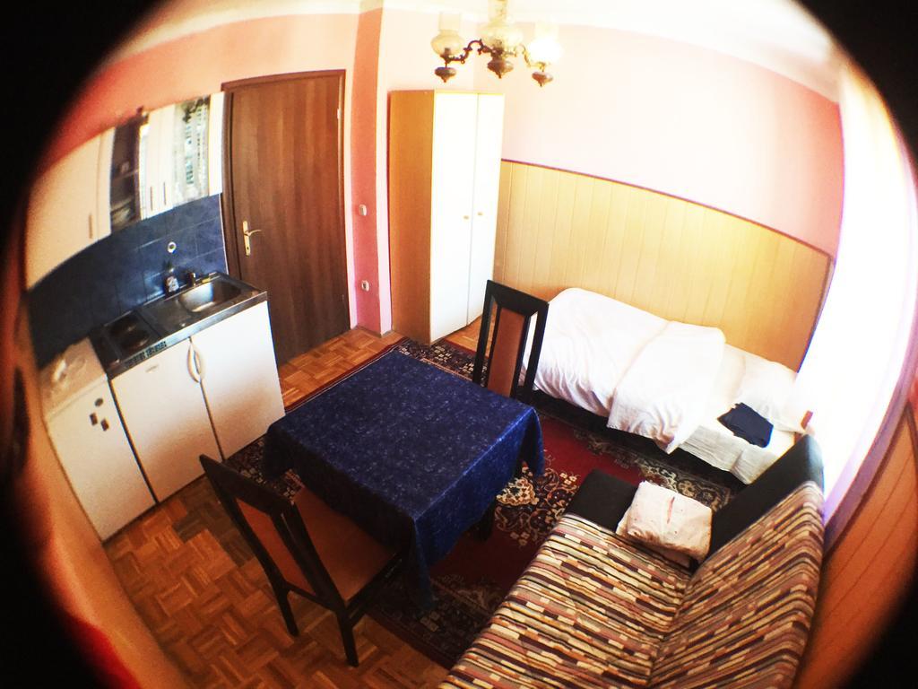 Guest House Pikapolonca Maribor Kültér fotó